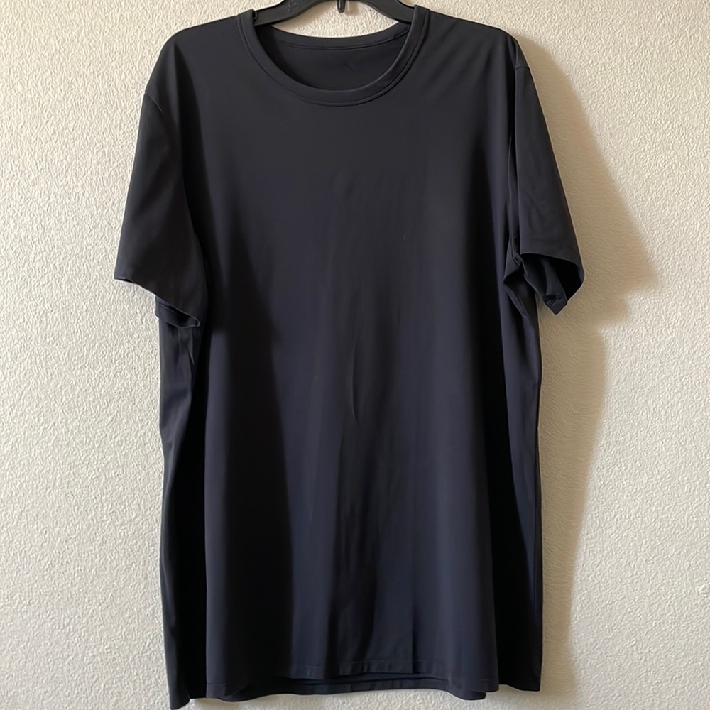 Lululemon Athletica Mens T-shirt